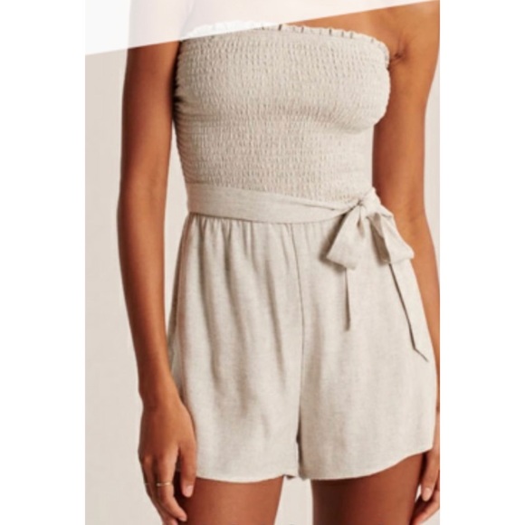 Abercrombie & Fitch Pants - Abercrombie & Fitch Strapless Romper (Black)